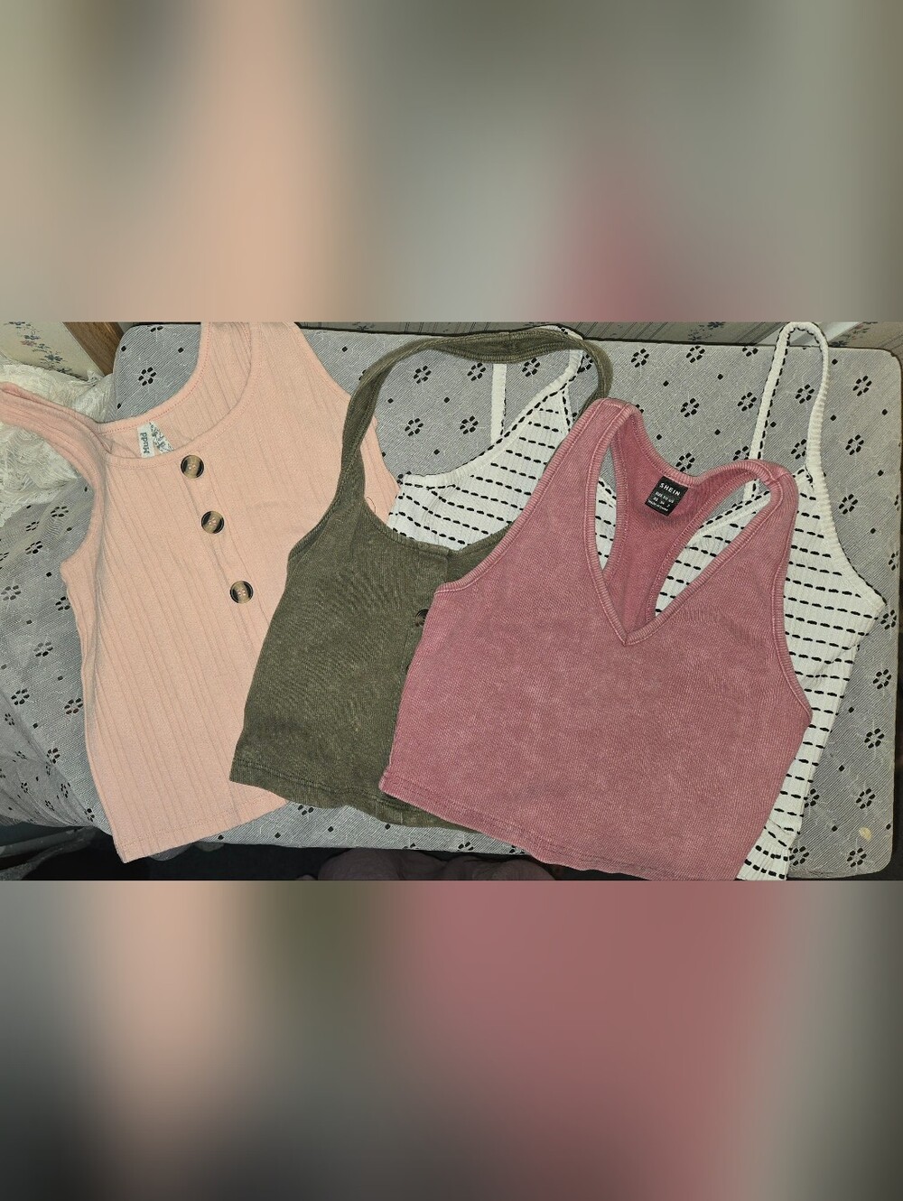 Lot Of 7 Womens Tops In Various Sizes